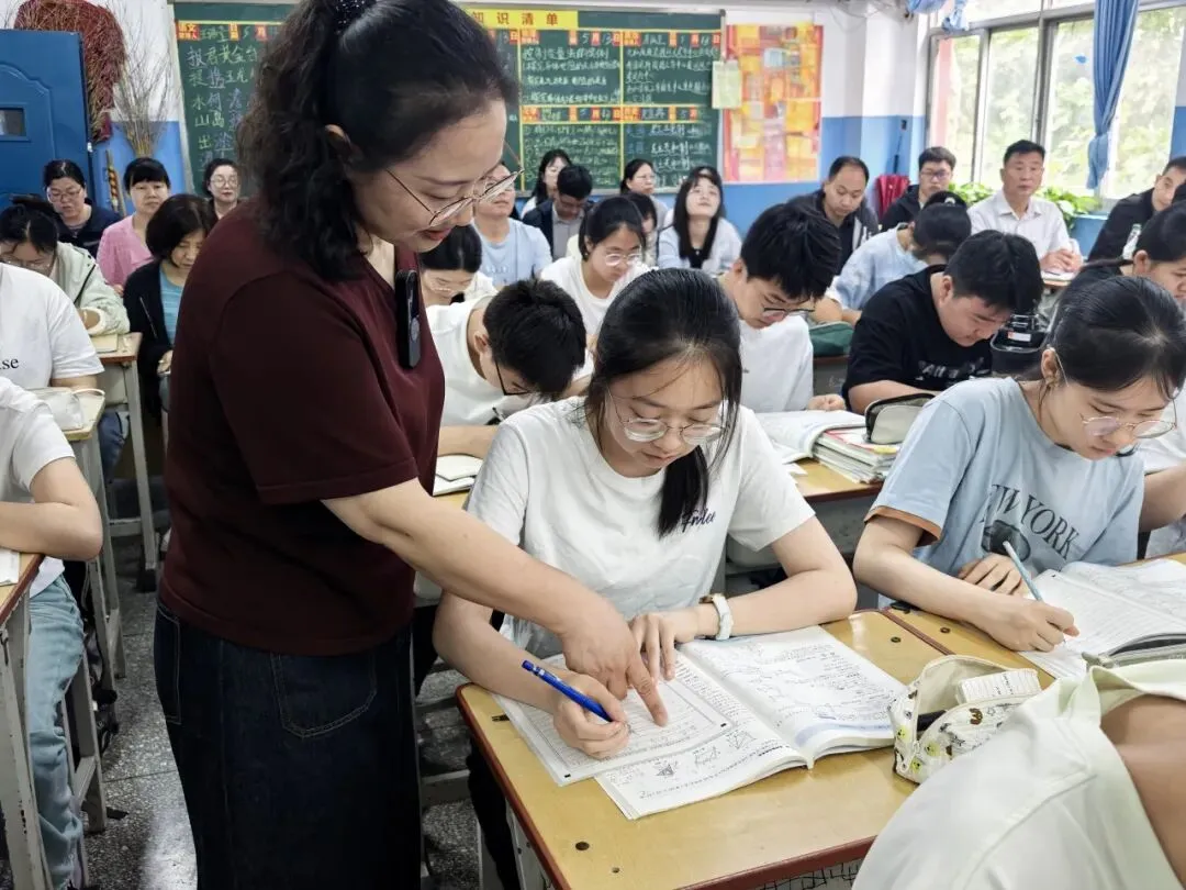 东升二中圆满承办中考备考联合教研活动 第26张
