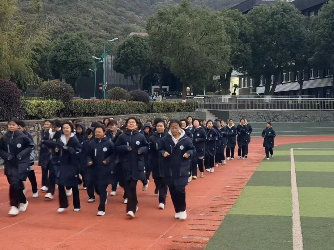 拼搏出彩,西瓜超甜——致2026届体育中考圆满收官! 第31张
