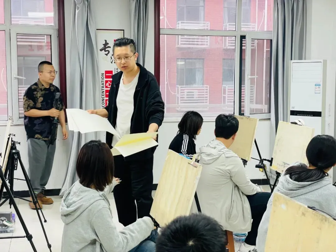 圆满结束丨2026年唐山市美术中考第二场模拟考试 第18张