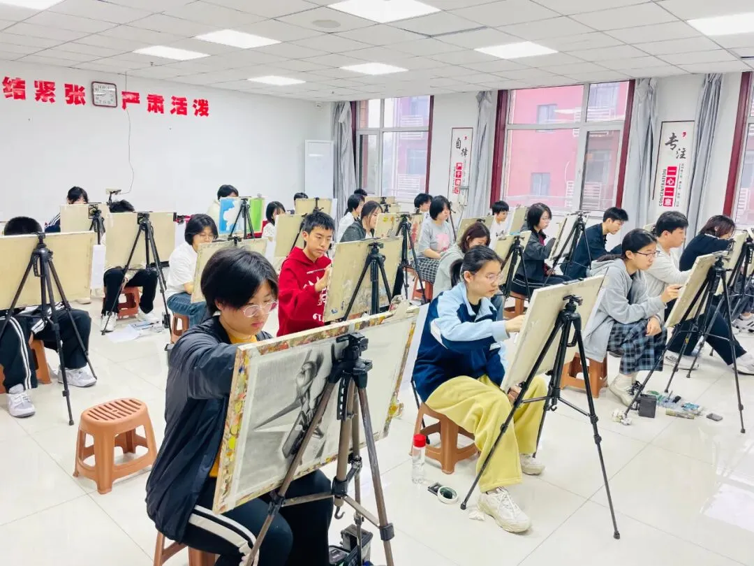 圆满结束丨2026年唐山市美术中考第二场模拟考试 第24张