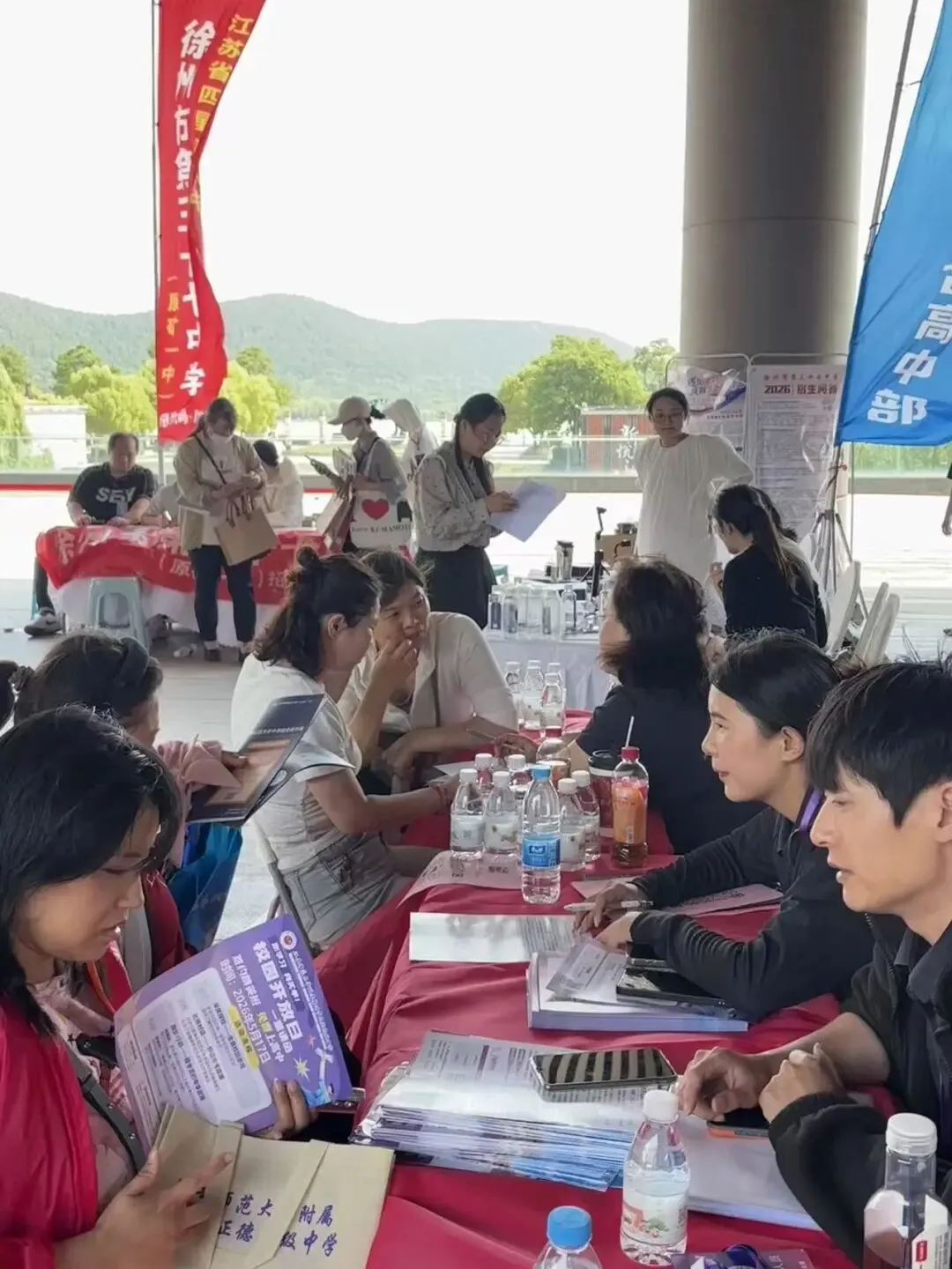 人气炸裂!徐州中考招生咨询会正德高中展位被围满!5月17日校园开放日邀您实地探校! 第5张