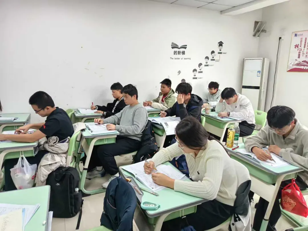 初二升初三学生专属:东莞百川中考目标班抢位!全年规划冲刺名校,就现在! 第4张