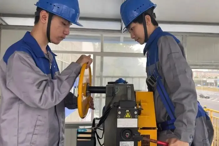 中考读技校怎么选?广西交通技师学院2026报名条件与收费详情 第5张 中考读技校怎么选?广西交通技师学院2026报名条件与收费详情 第5张