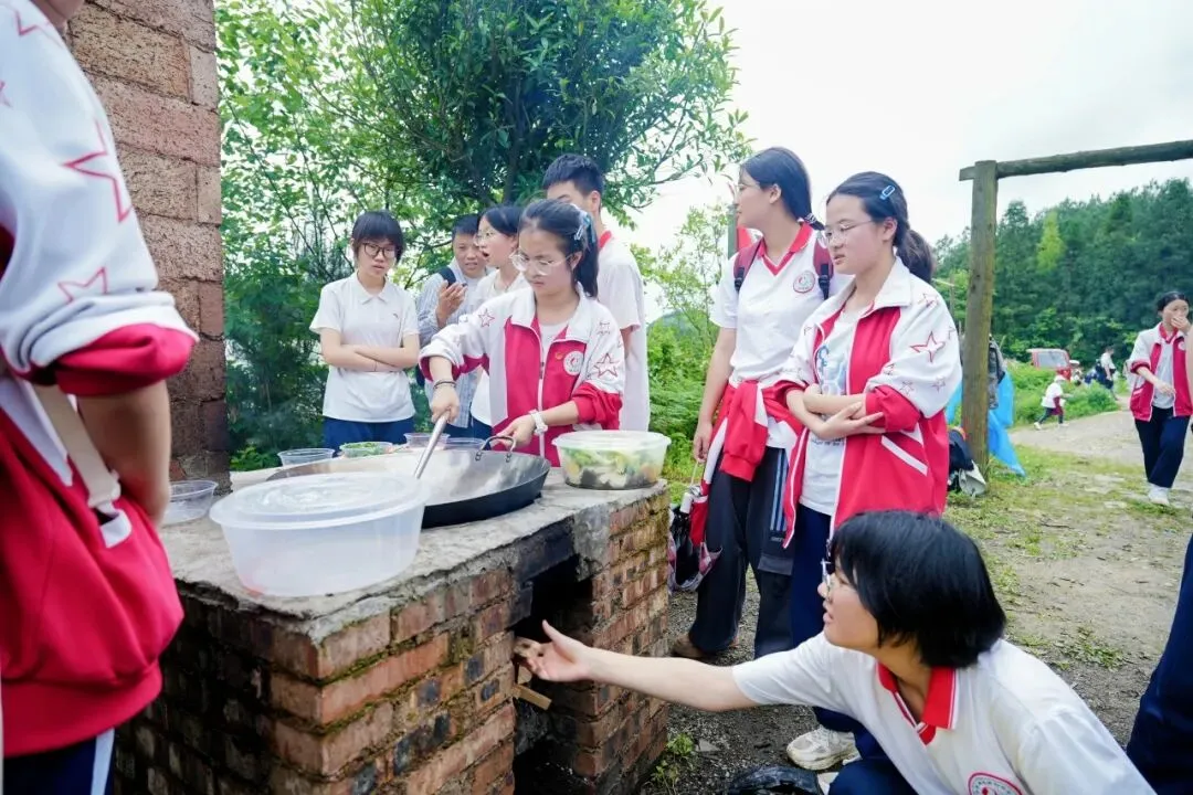 重走长征路·逐梦中考行|民附贵阳少年以脚步砺初心,以壮志赴征程 第26张