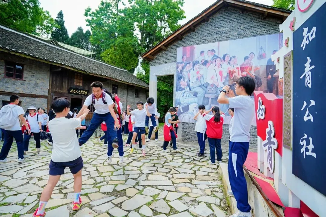 重走长征路·逐梦中考行|民附贵阳少年以脚步砺初心,以壮志赴征程 第36张