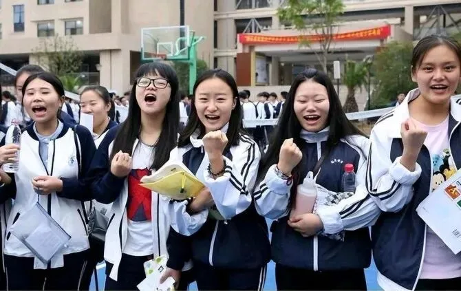 中考失利没考上高中怎么办? 这些出路可以了解一下 第1张 中考失利没考上高中怎么办? 这些出路可以了解一下 第1张