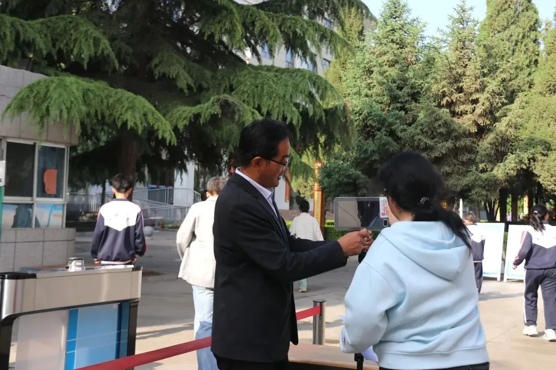 全真模拟砺精兵 蓄力高考正当时——靖远二中2026届高考全真圆满举行 第7张