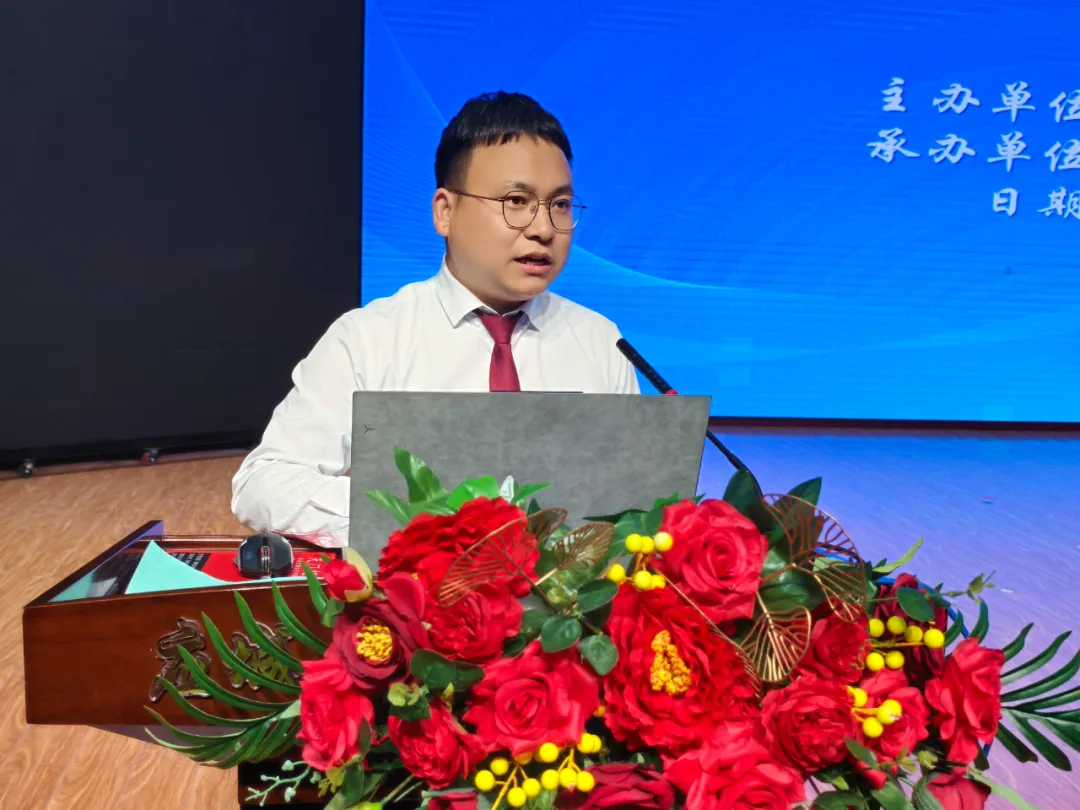 应城市2026年初中英语中考复习备考研讨会在我校圆满举行 第11张 应城市2026年初中英语中考复习备考研讨会在我校圆满举行 第11张