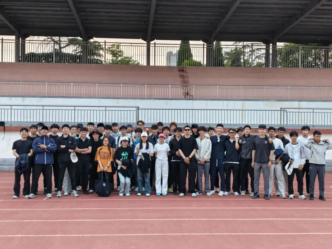 执裁中考体育 尽显临大担当 第2张