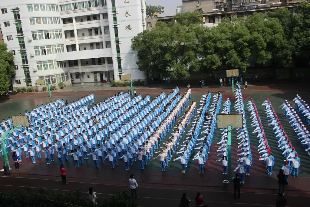 中考美术生收藏!2026南昌市城区高中艺术特长生招生信息汇总-第10张图片-四季读书网