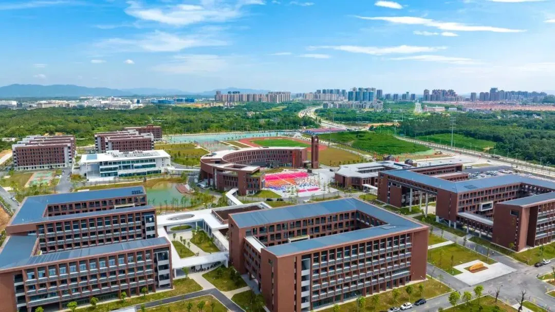 珠海中考名师天团空降!!2026年“鲲鹏营”来了,阳西一中盛邀初三学子共赴鲲鹏之约,见证冲刺的锋芒与力量!!! 第26张 珠海中考名师天团空降!!2026年“鲲鹏营”来了,阳西一中盛邀初三学子共赴鲲鹏之约,见证冲刺的锋芒与力量!!! 第26张