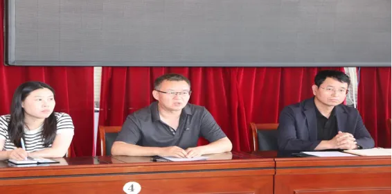 聚力冲刺中考筑梦不负韶华——金宝屯镇初级中学召开九年级尖子生冲刺座谈会 第17张