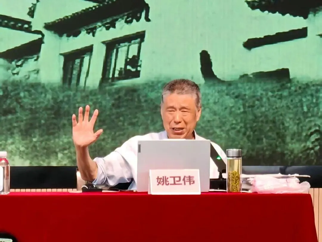 名师引航解文思,妙笔赋能赢中考|宜兴市阳光未来双语学校(凌霞校区)成功举办姚卫伟专家作文专题讲座 第23张