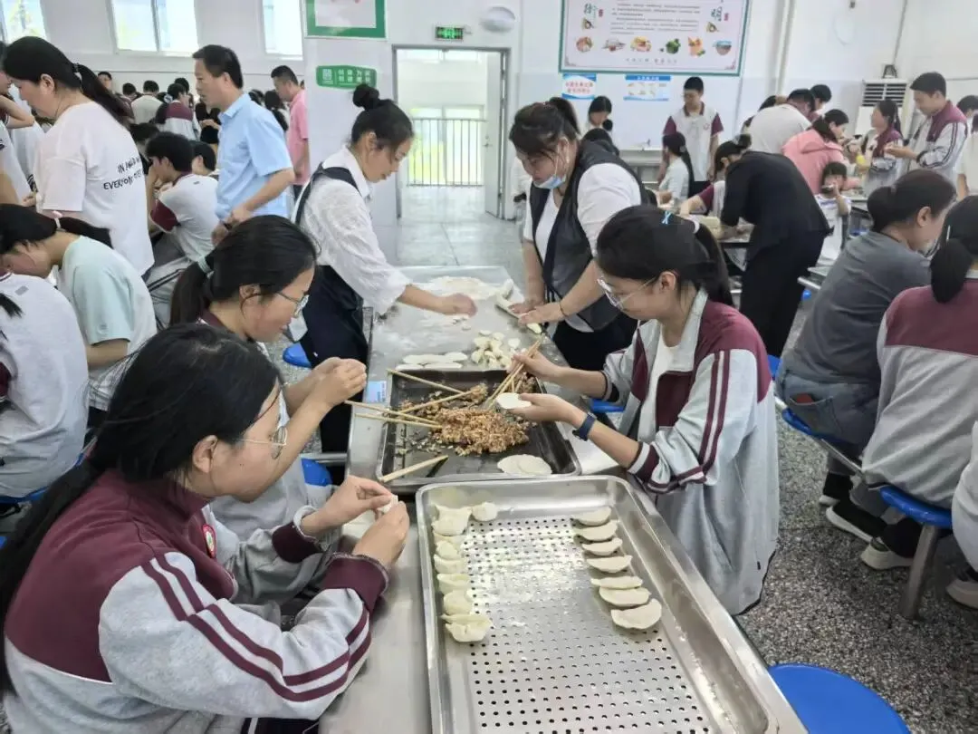 家校师同心 减压助中考 温情赴征程——墩尚中学九年级亲子团建活动圆满举行 第53张