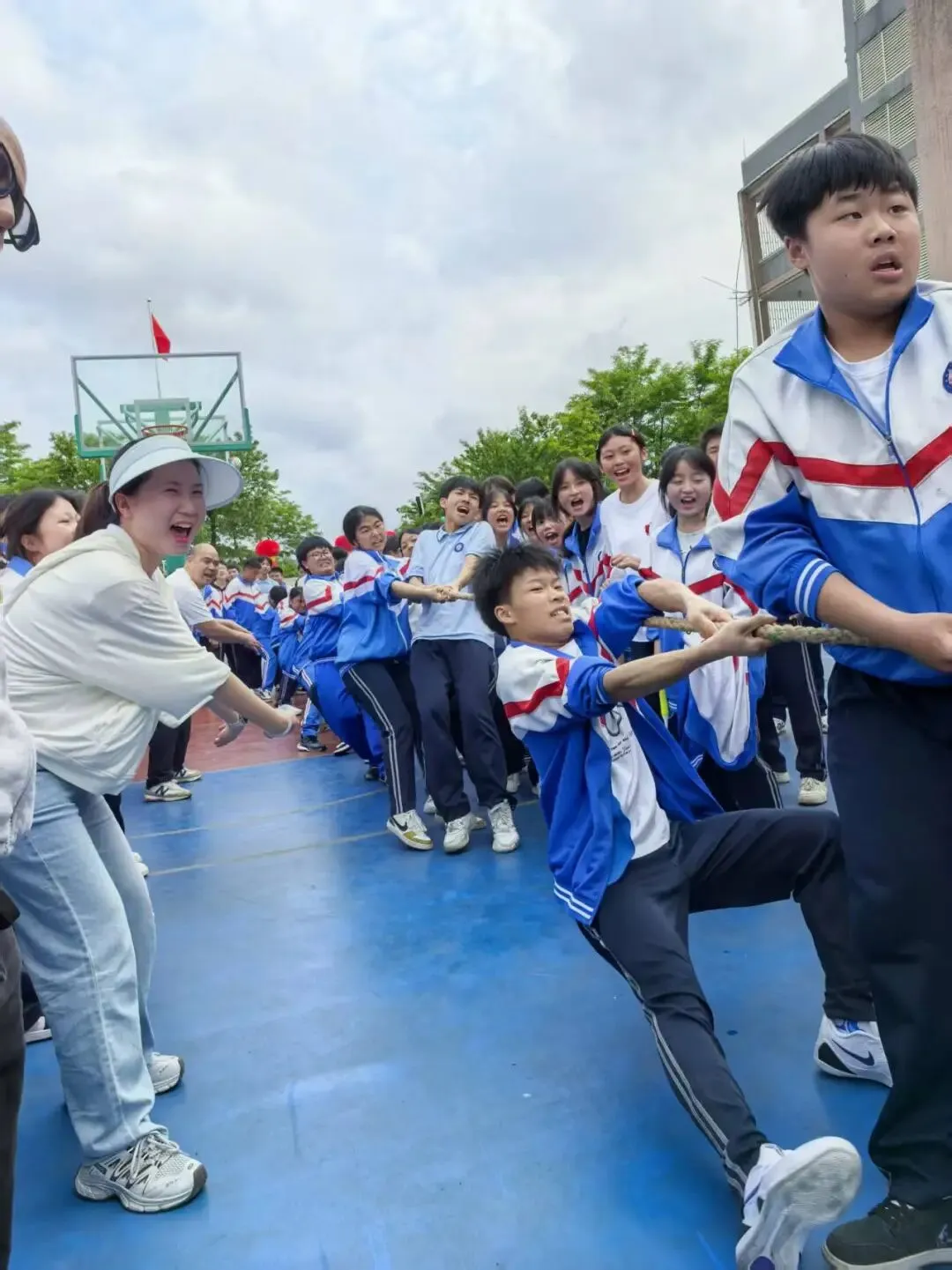 点燃激情 赢在中考 ——开阳县第二中学隆重举行2026届中考冲刺誓师大会 第41张