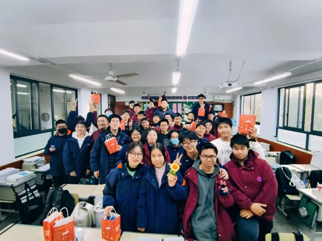 中考400多分的孩子,有没有机会上好大学?杭州这所老牌高中用实力回答,校长将做客助考直播间 第4张