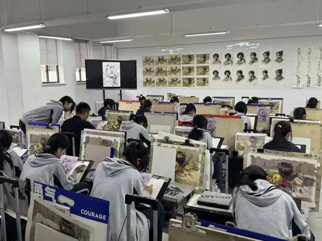 中考400多分的孩子,有没有机会上好大学?杭州这所老牌高中用实力回答,校长将做客助考直播间 第10张