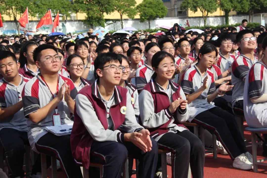 【中考冲刺】中考倒计时30天!文通中学这场报告会,点燃家校冲刺最强引擎! 第8张