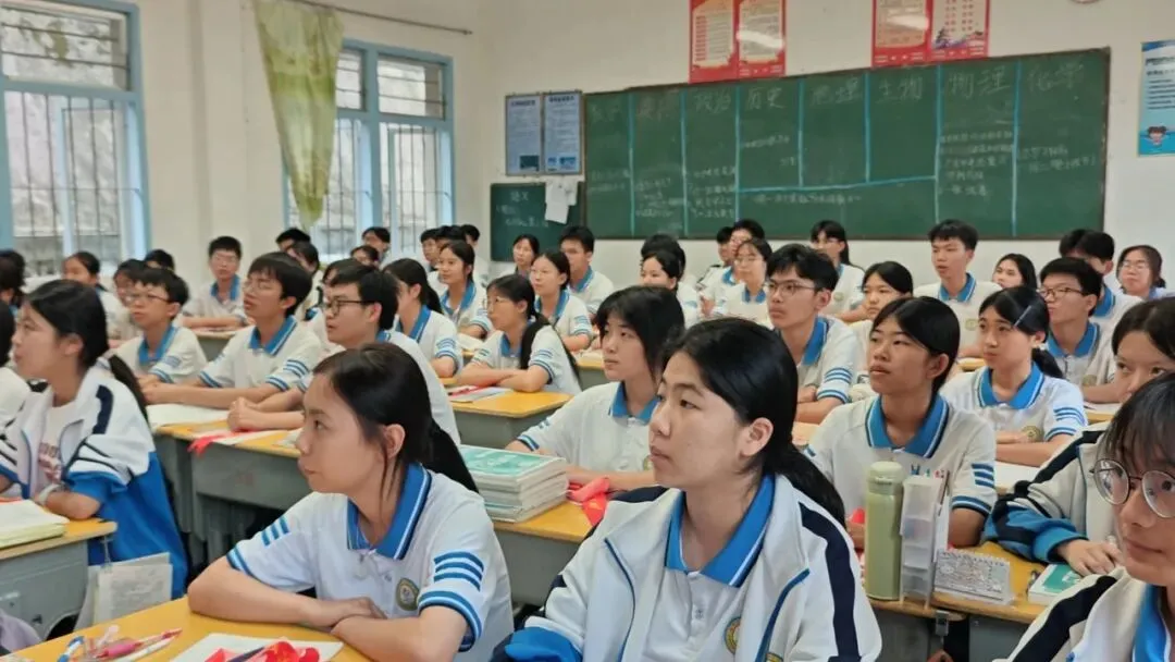 同心栽种心愿树,奋楫扬帆迎中考|以青春之名,赴盛夏之约 第7张