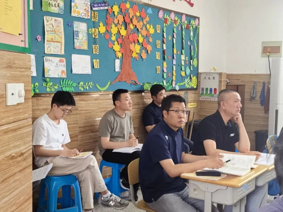 【红山快讯】聚焦中考精研课堂 校际携手聚力备考 第34张