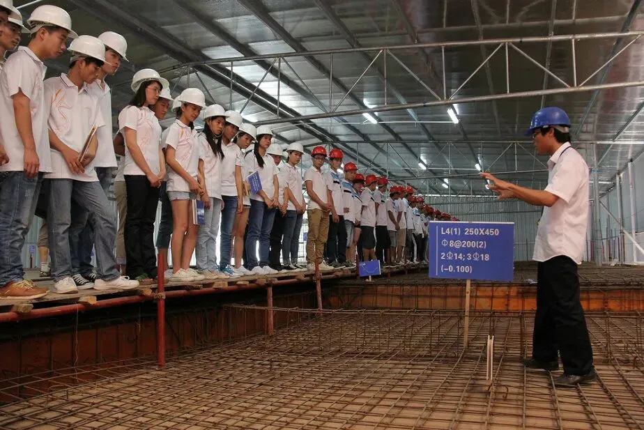 2026 中考家长必看|孩子成绩差别焦虑!广西公办名校,免学费、可升学、包就业,给孩子另一条黄金出路! 第9张