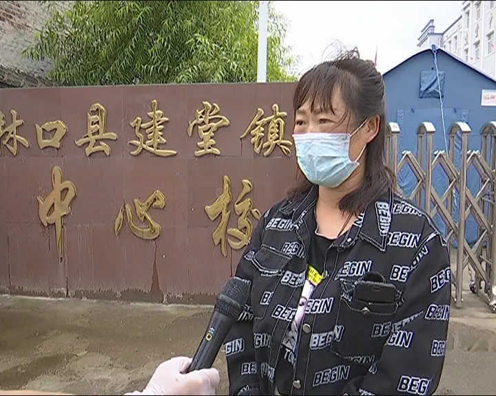 封闭教学,她带着母亲和妹妹备战中考 第4张 封闭教学,她带着母亲和妹妹备战中考 第4张