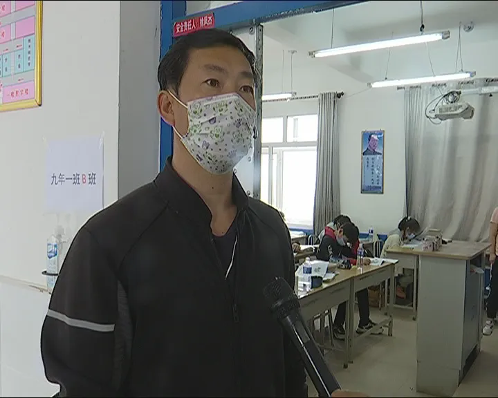 封闭教学,她带着母亲和妹妹备战中考 第5张 封闭教学,她带着母亲和妹妹备战中考 第5张