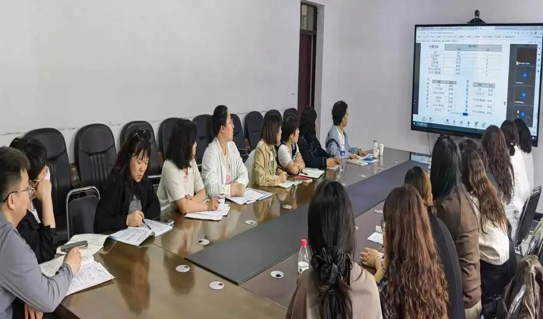 精研数据明方向 聚力笃行备中考——兴安盟2026届初三年级中考模拟考试盟、旗(县市)、校三级质量分析会圆满召开 第17张