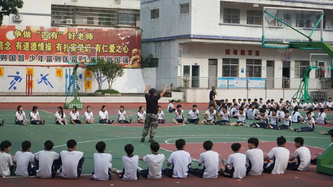 向阳而生,逐光前行,逐梦中考,不负韶华--博罗县第四中学2026年九年级减压赋能心理拓展活动圆满举行 第42张
