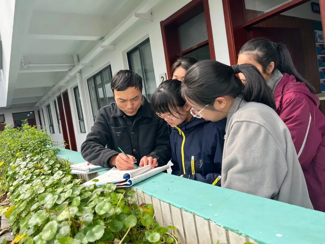 低进高出,逆势上扬,这所民办普高让中考400多分的学生也能圆梦本科! 第14张