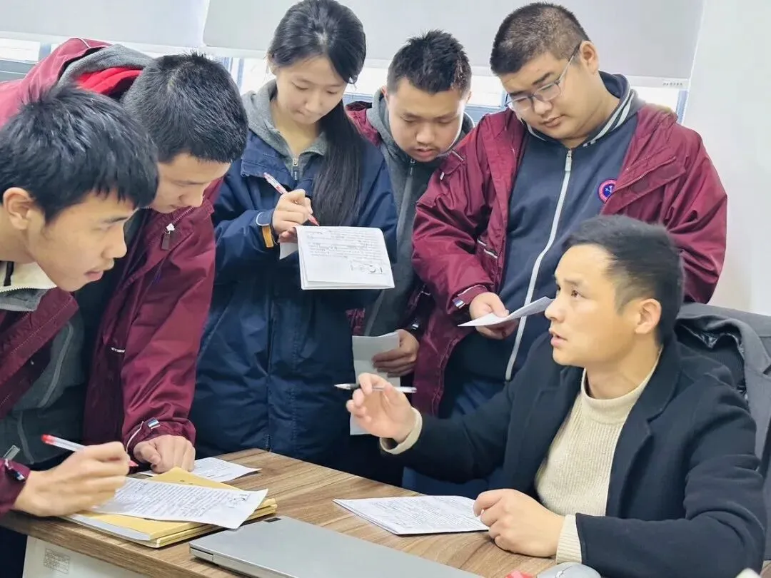 低进高出,逆势上扬,这所民办普高让中考400多分的学生也能圆梦本科! 第16张
