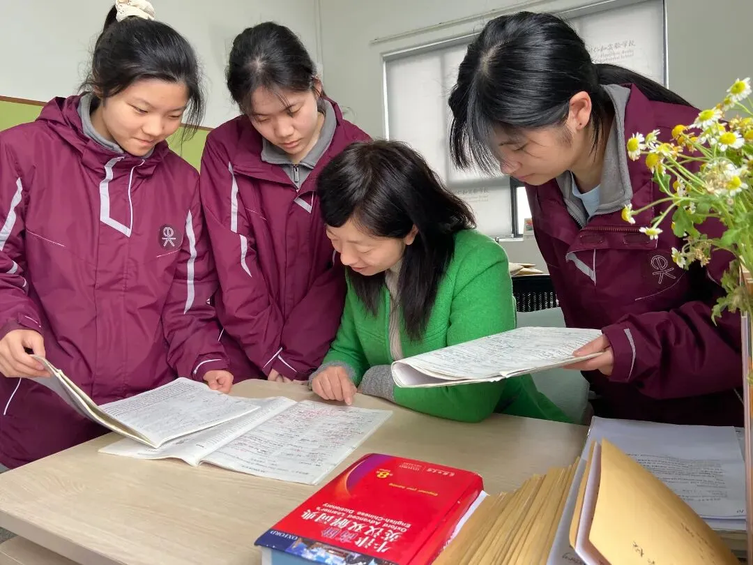 低进高出,逆势上扬,这所民办普高让中考400多分的学生也能圆梦本科! 第19张
