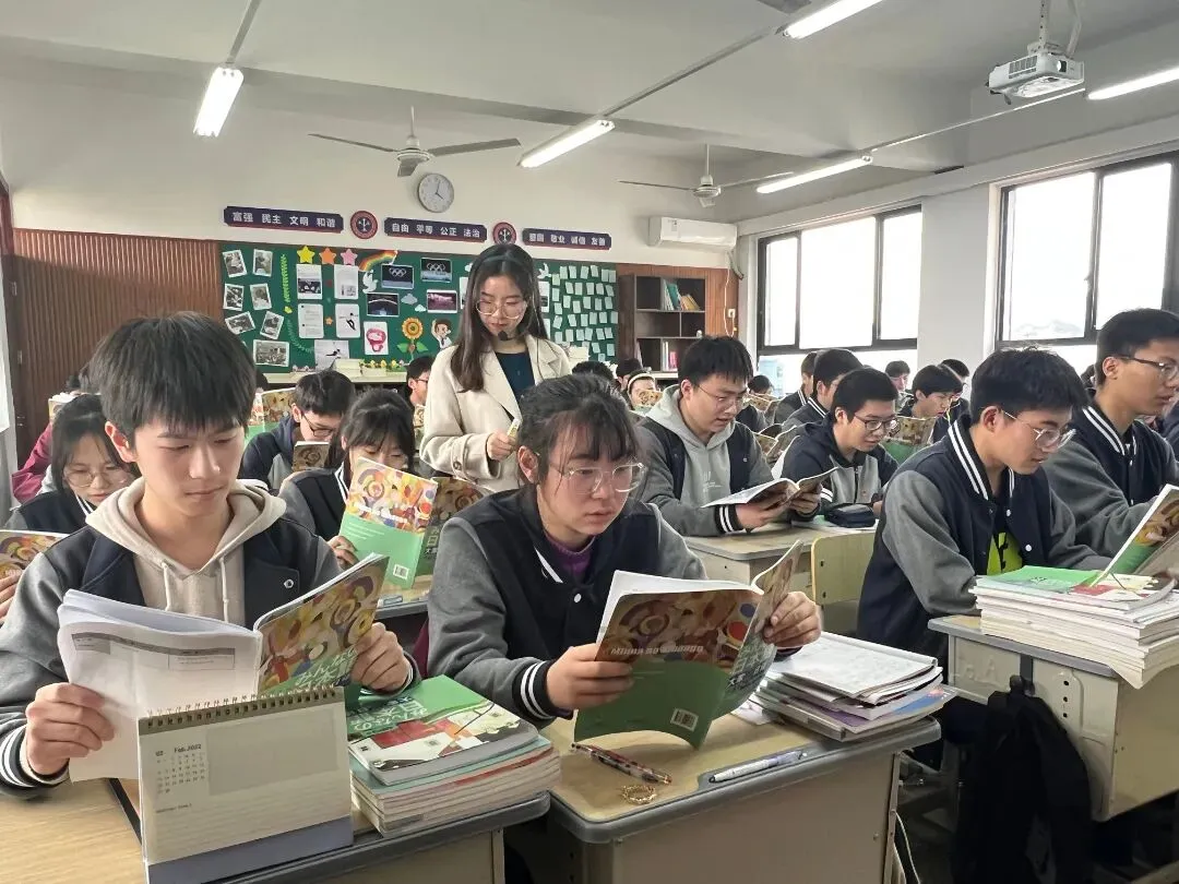 低进高出,逆势上扬,这所民办普高让中考400多分的学生也能圆梦本科! 第23张