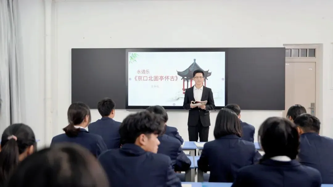 @中考家长,普高职校两手抓,好专业要趁早!乌鲁木齐万通提前批正在进行中 第6张