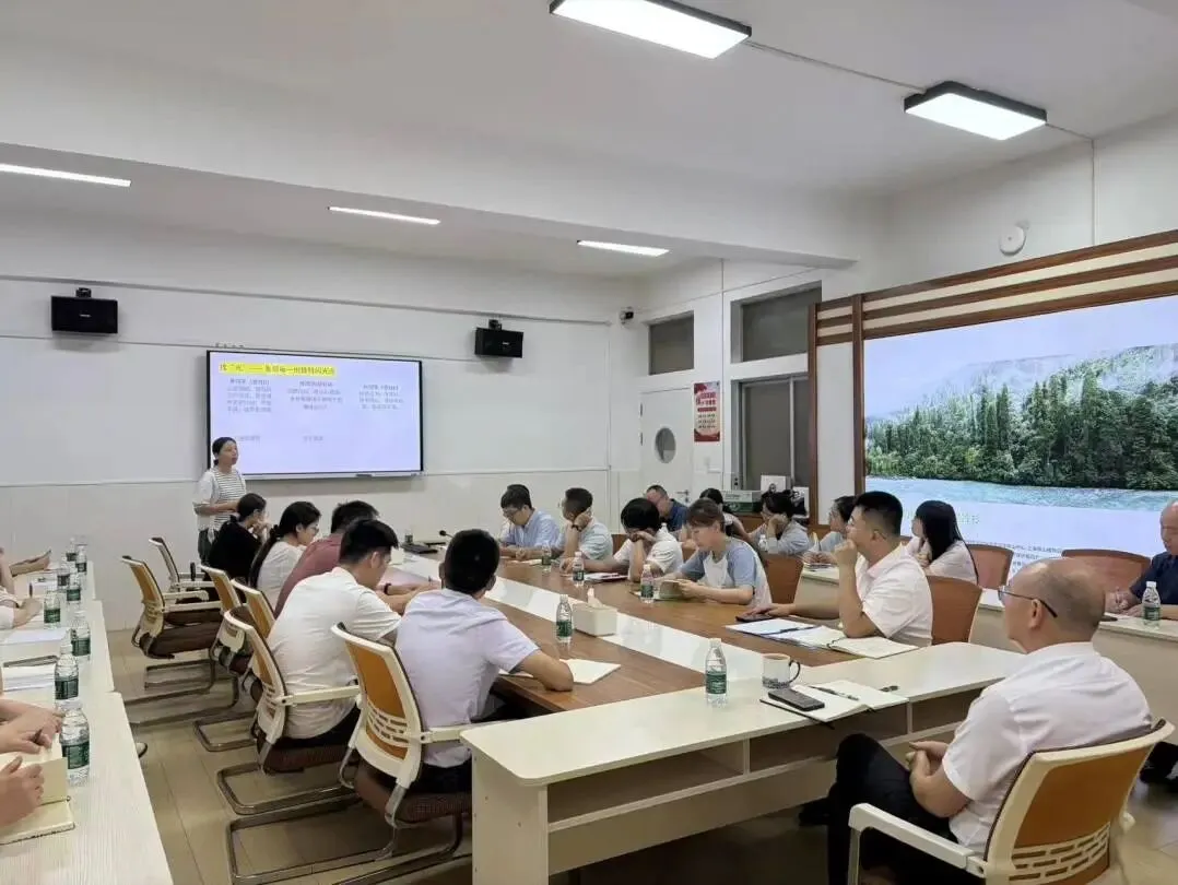 二模亮剑明方向,中考冲刺续华章 第5张