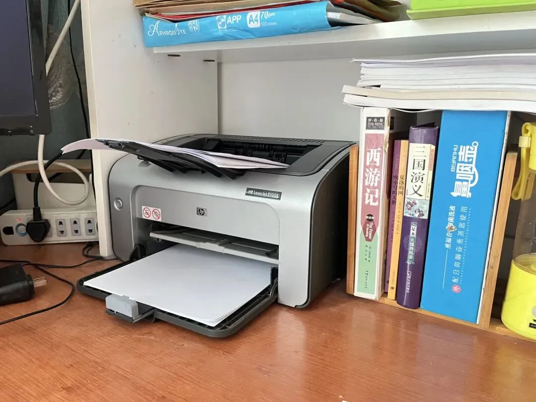 中考前夕,一台不敢停的打印机,让我突然想回到手抄作业的年代 第1张