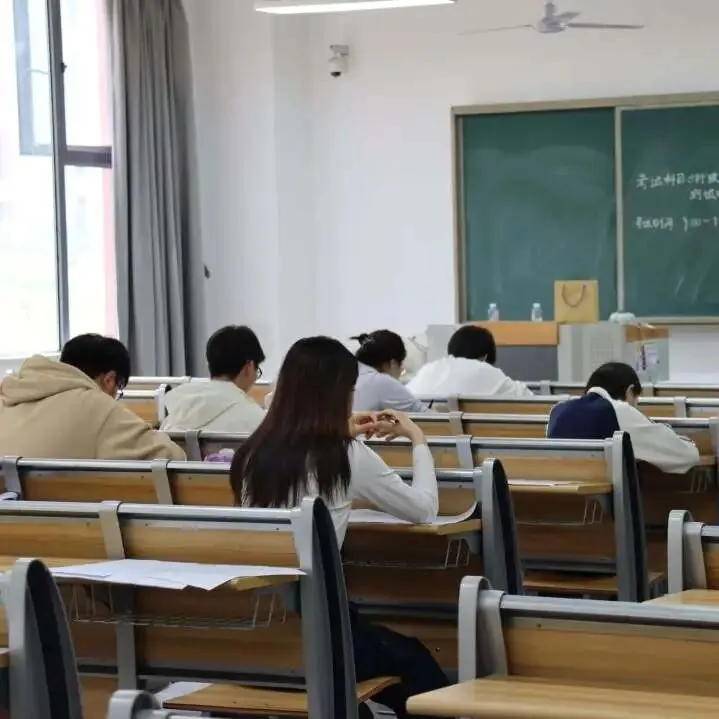 2026年模拟公务员考试大赛初赛(笔试)顺利进行 第15张