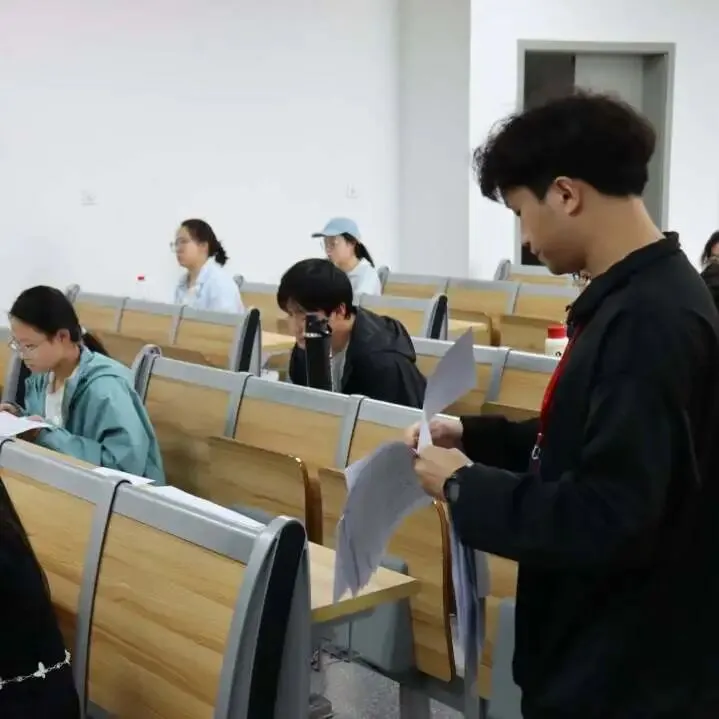 2026年模拟公务员考试大赛初赛(笔试)顺利进行 第18张