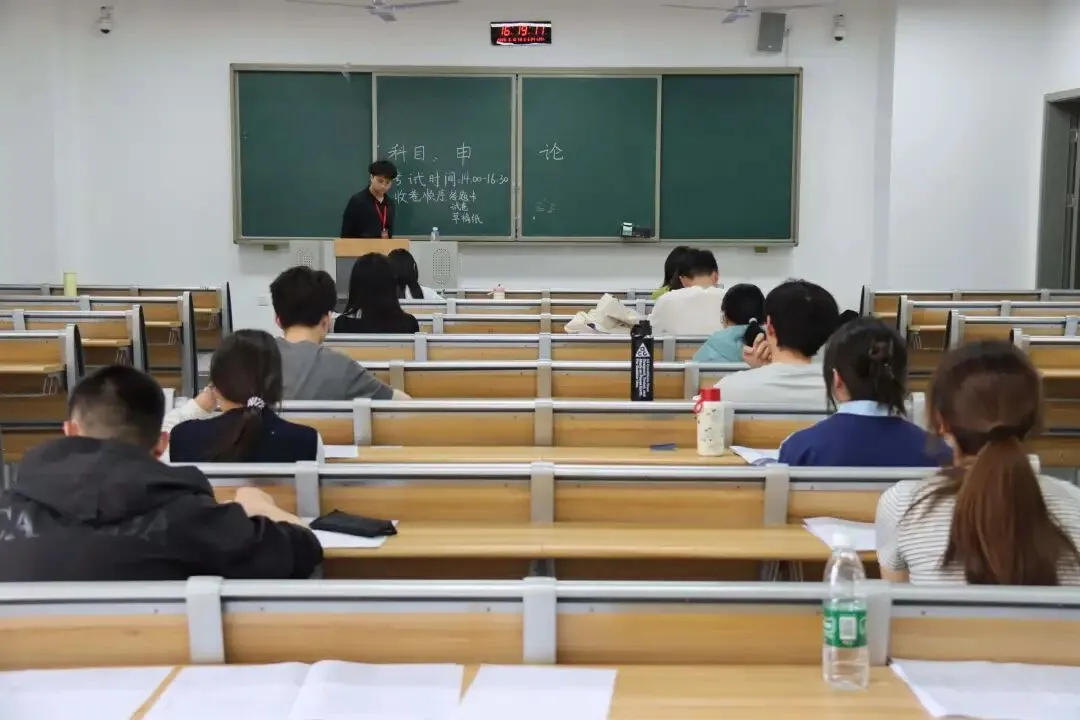 2026年模拟公务员考试大赛初赛(笔试)顺利进行 第21张