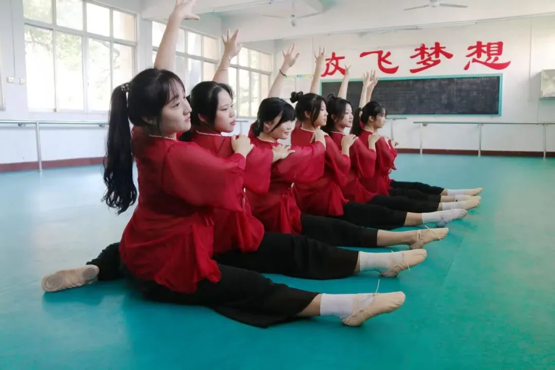 中考成绩不理想,适合男生、女生学门技术,一样有好前途 第7张 中考成绩不理想,适合男生、女生学门技术,一样有好前途 第7张