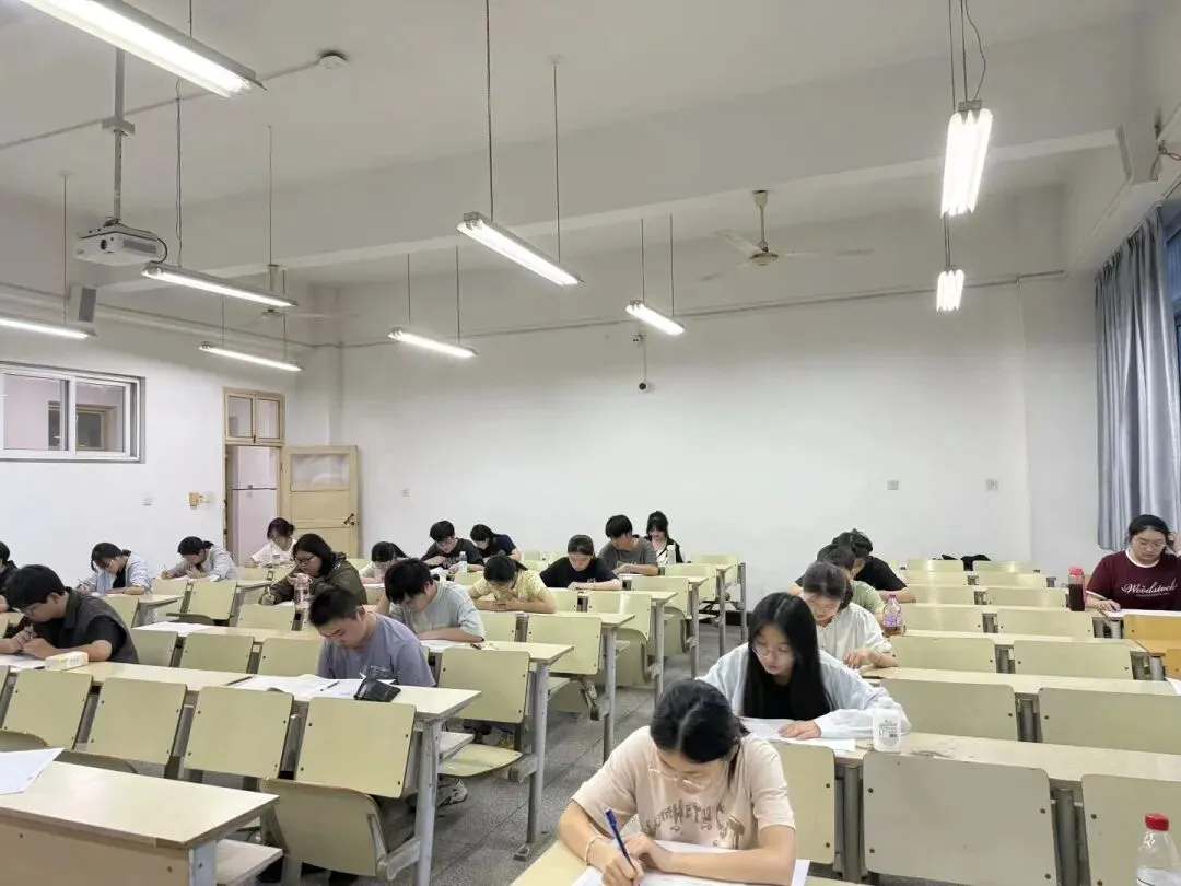 我为同学做实事 | 四六级模拟考试圆满收官! 第20张