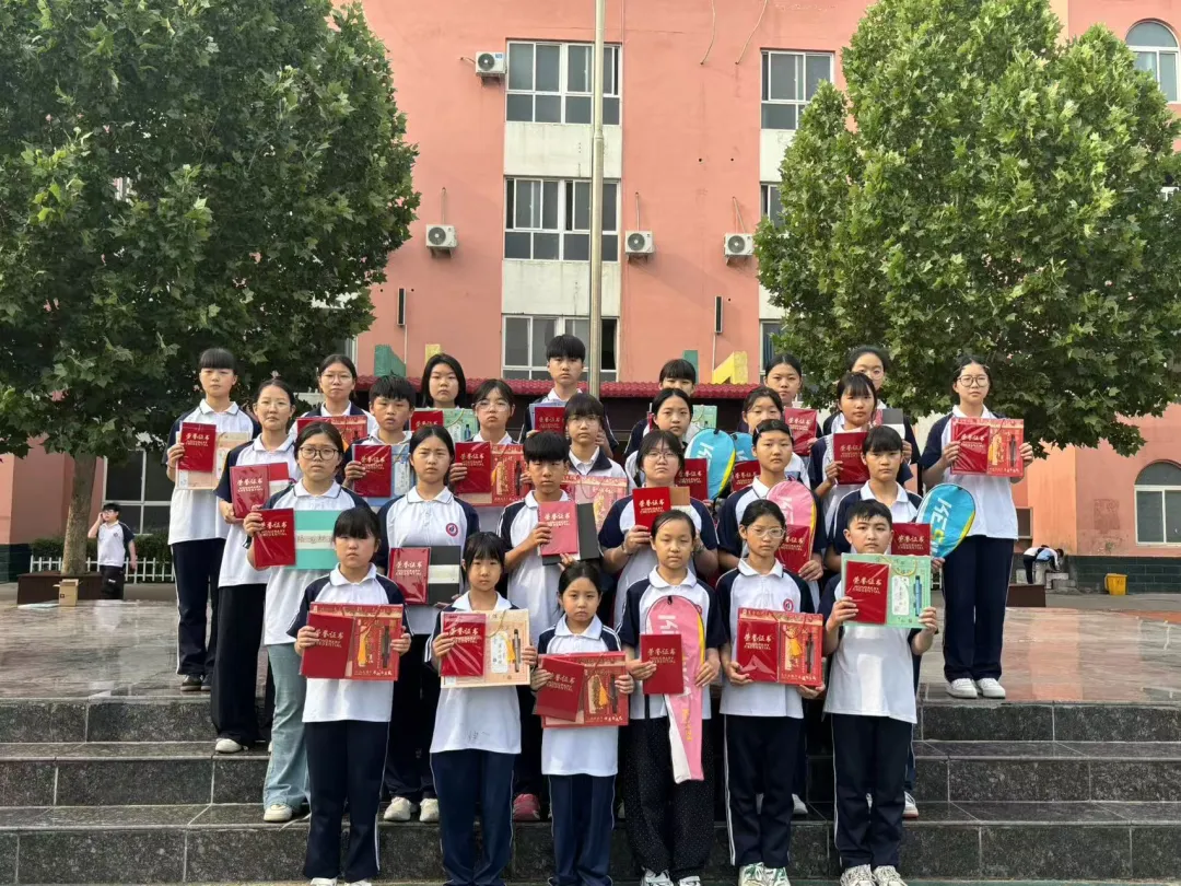 【校园新闻】凝心聚力战中考,逐梦扬帆创辉煌——创新学校为初三学子鼓励加油 第5张