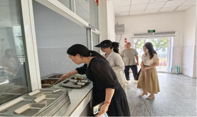 【中考护航行动】家校共巡查  膳食护前程 第13张
