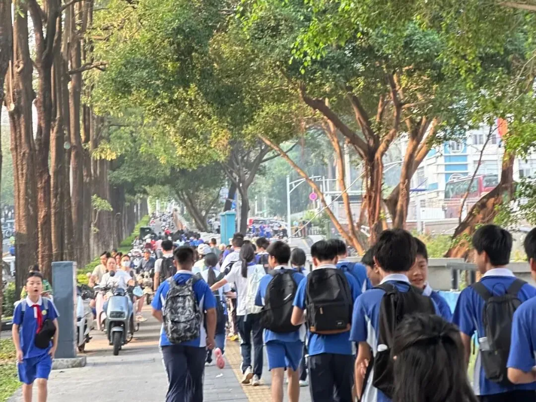 深圳中考新变化:招生计划涨了,考生人数也涨了!这届学生太难了? 第2张