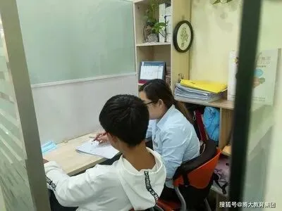郑州中原区中考语文一对一辅导优势、师资、提分成果全解析 第6张 郑州中原区中考语文一对一辅导优势、师资、提分成果全解析 第6张
