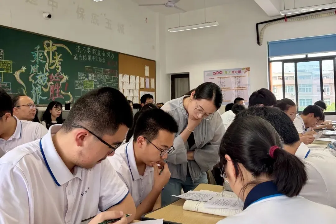 【品质教育】研思并进,蓄力中考——玉环市楚门教共体九年级语文备考复习专题研讨会在楚门一中顺利举行 第17张