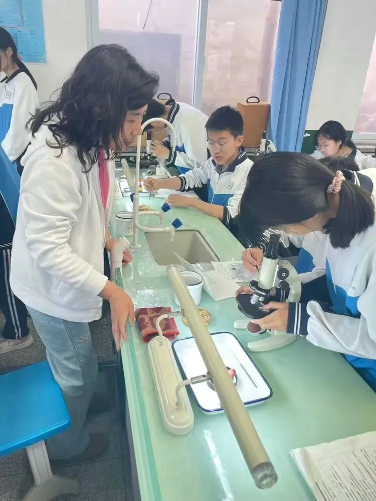 教师专栏 |八年级信息与生物实验中考纪实:致敬每一位守护者 第4张