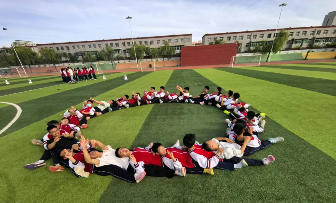 逐梦中考,悦动青春——榆林实验中学九年级趣味运动会 第3张