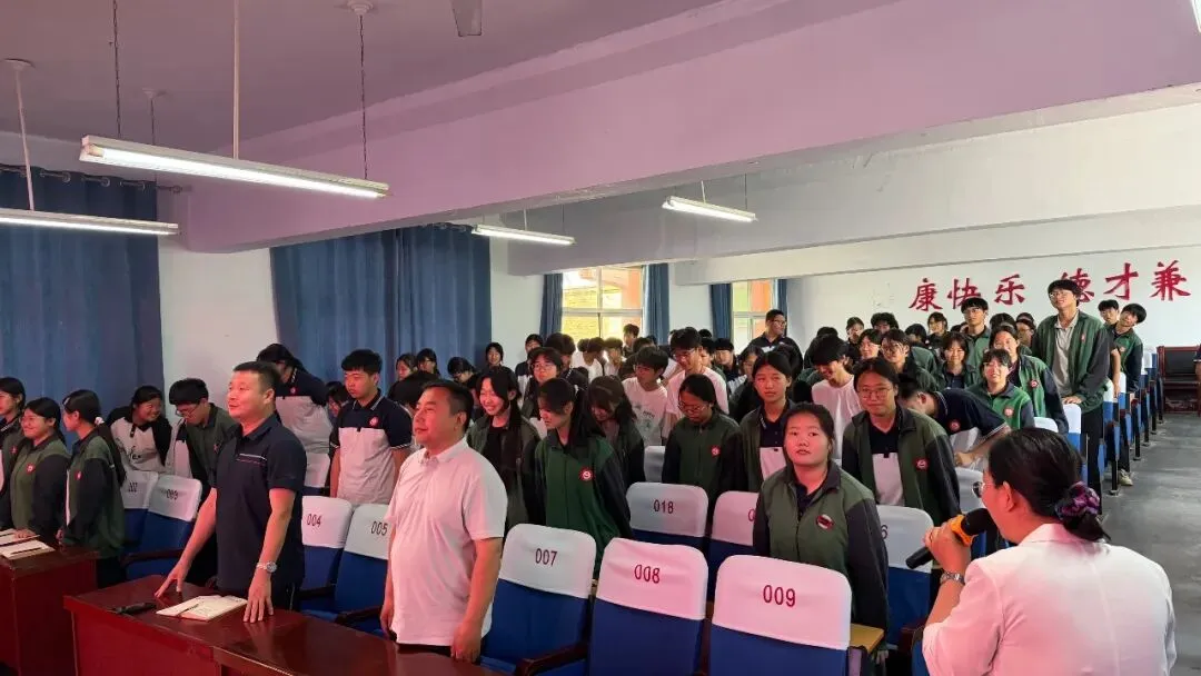 【全环境立德树人】减压赋能,笑迎中考——寨头堡乡中学开展初三学子减压赋能宣讲活动 第7张