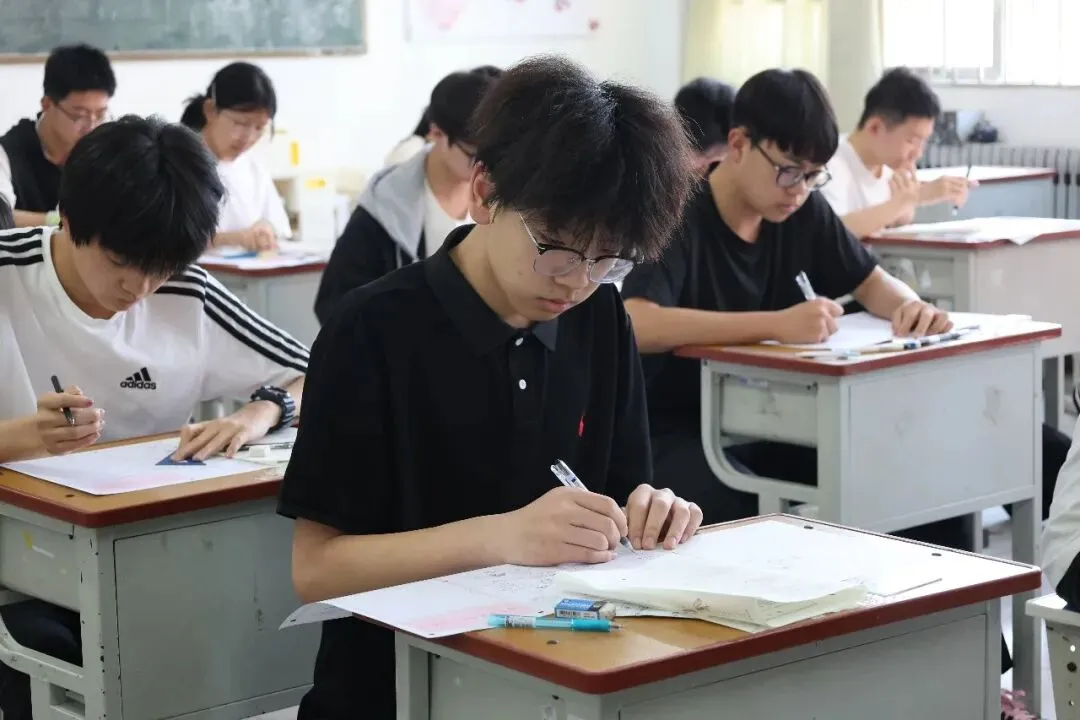 全真模拟考试 | 以考砺剑,决胜中考 第10张 全真模拟考试 | 以考砺剑,决胜中考 第10张